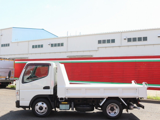 三菱ふそう キャンター 小型 土砂ダンプ TKG-FBA30(92262) 9枚目