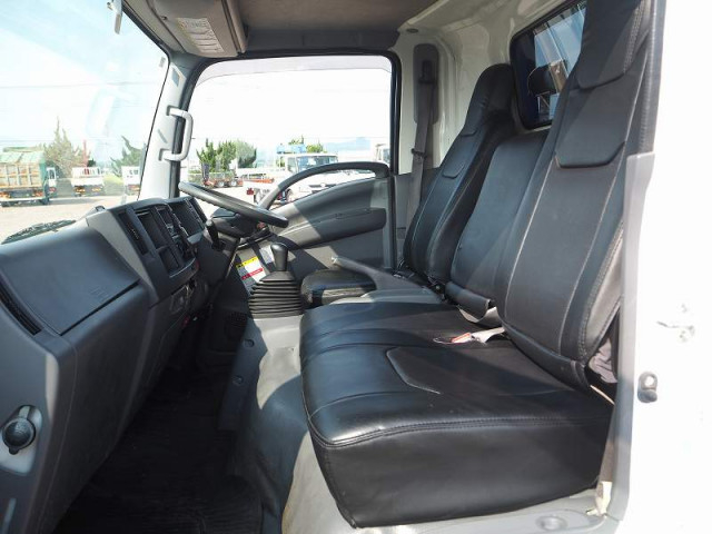 いすゞ エルフ 小型 車載専用車 TKG-NPR85AN(92268) 44枚目