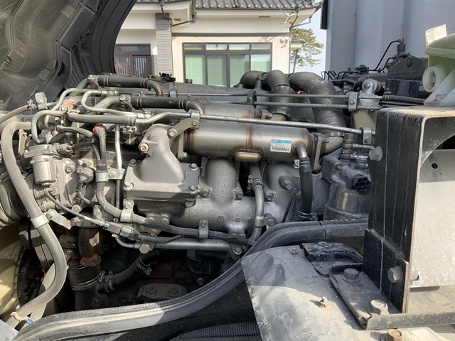 三菱ふそう スーパーグレート 大型 ウィング BDG-FS54JZ(8187) 28枚目