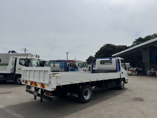 日野 デュトロ 小型 車載専用車 TKG-XZU720M(92277) 3枚目