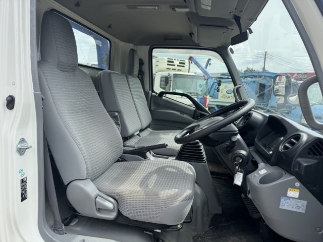日野 デュトロ 小型 車載専用車 TKG-XZU720M(92277) 27枚目