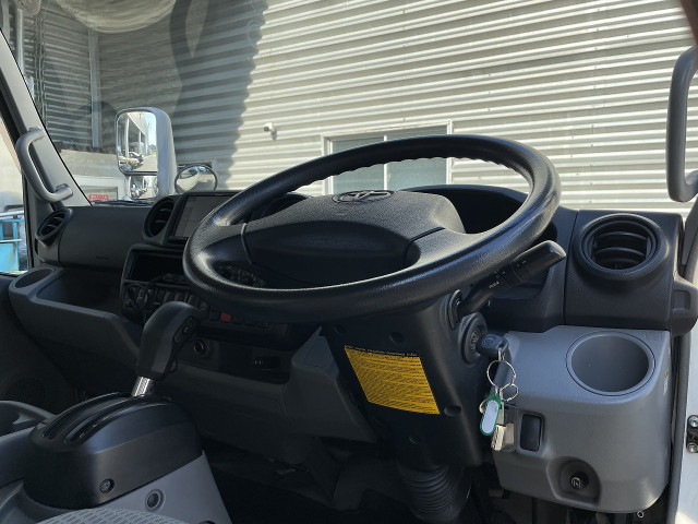 トヨタ トヨエース 小型 アルミバン TKG-XZU605(92289) 15枚目
