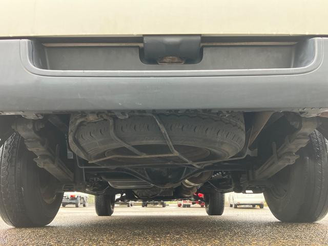 トヨタ ハイエース 小型 アルミバン LDF-KDH206V(92295) 6枚目