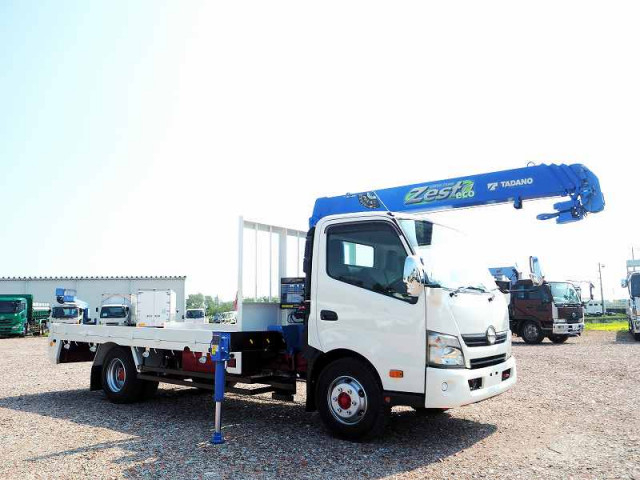日野 デュトロ 小型 クレーン付き TKG-XZU720M(92305) 7枚目