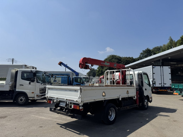 日野 デュトロ 小型 クレーン付き TKG-XZU710M(92328) 3枚目