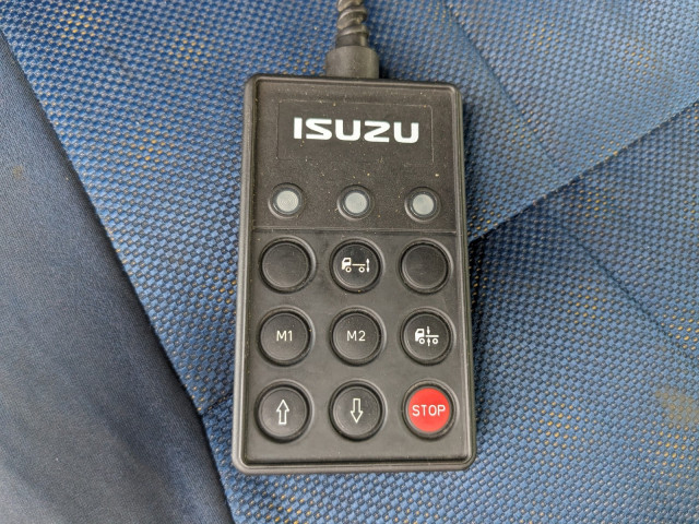 いすゞ ギガ 大型 冷凍冷蔵バン QKG-CYJ77A(92331) 39枚目
