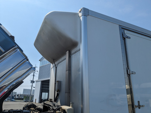 いすゞ ギガ 大型 冷凍冷蔵バン QKG-CYJ77A(92331) 42枚目