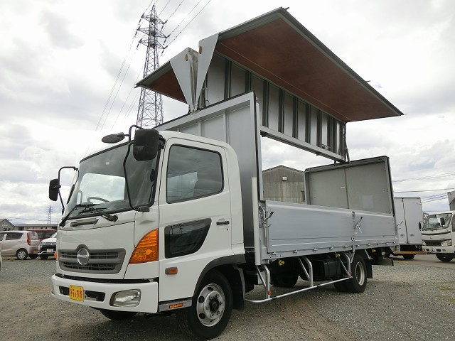 日野 レンジャー 小型 アルミウィング BDG-FC7JJWA(92335) 1枚目