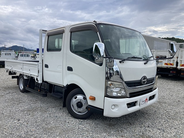 日野 デュトロ 小型 Wキャブ SKG-XZU710M(92338) 3枚目