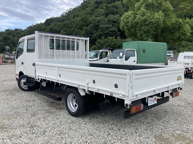 日野 デュトロ 小型 Wキャブ SKG-XZU710M(92338) 6枚目