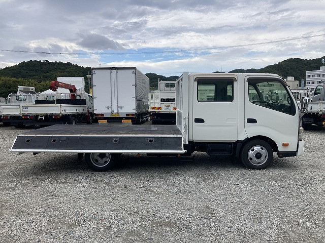 日野 デュトロ 小型 Wキャブ SKG-XZU710M(92338) 12枚目