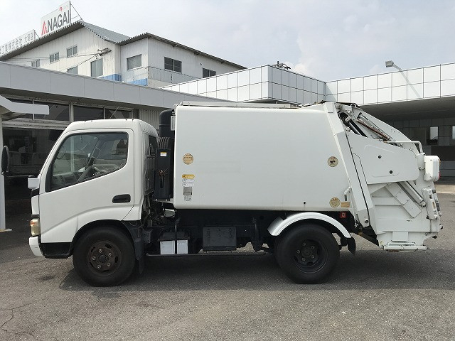 日野 デュトロ 小型 塵芥車（プレス式） PB-XZU301X(92350) 4枚目