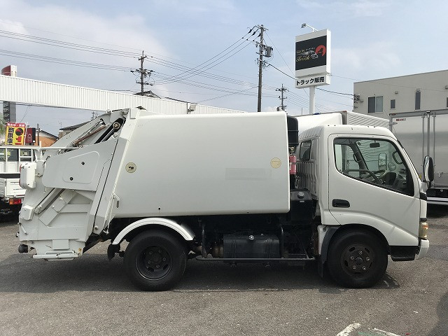 日野 デュトロ 小型 塵芥車（プレス式） PB-XZU301X(92350) 5枚目