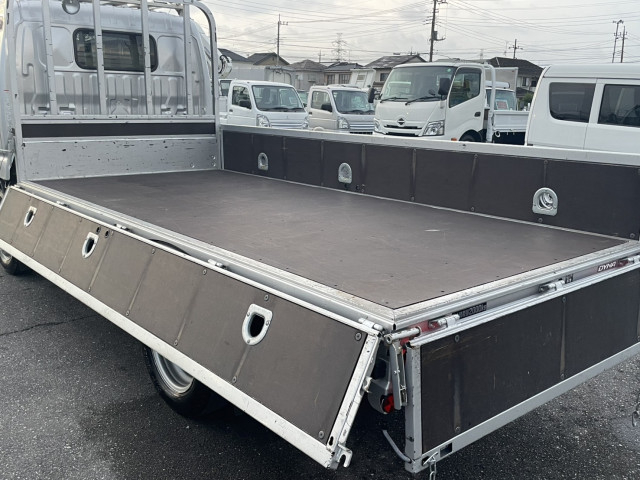 トヨタ ダイナ 小型 平ボディ 2RG-XZC645(92356) 15枚目
