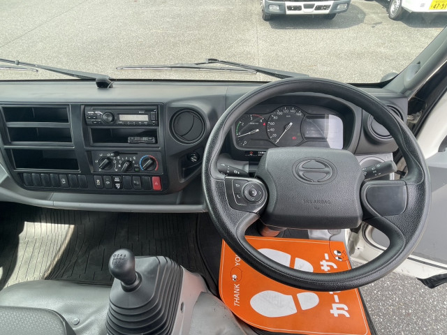 日野 デュトロ 小型 平ボディ 2RG-XZU710M(92357) 20枚目