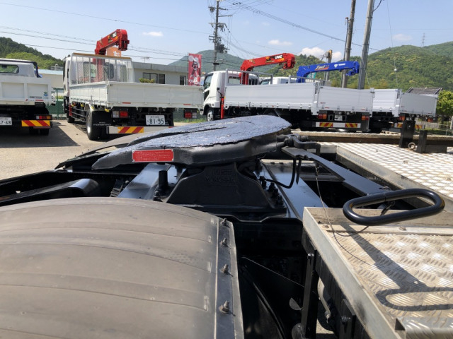 UDトラックス（日産） クオン 大型 トラクタ 2RG-GK5DAB(105638) 16枚目