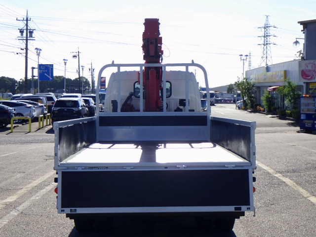 トヨタ ダイナ 小型 平ボディ（クレーン付） 2RG-XZU650(113408) 31枚目