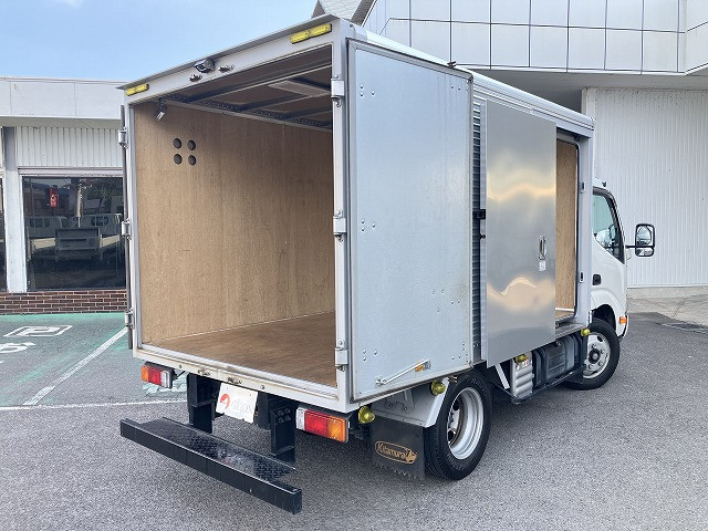 トヨタ ダイナ 小型 バン 2RG-XZU605(110251) 15枚目