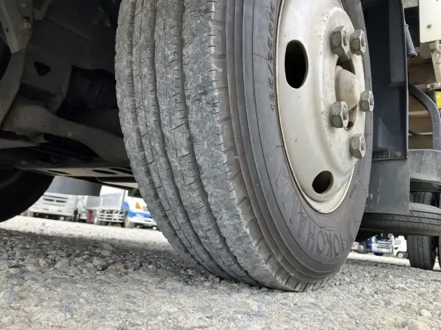 いすゞ エルフ 小型 平ボディ TRG-NMR85AR(92445) 39枚目