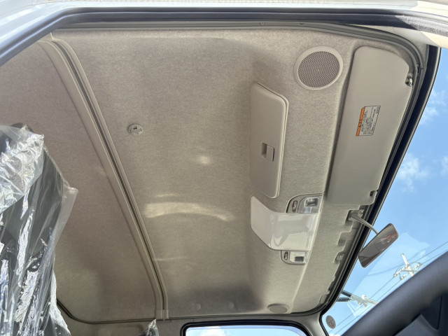 三菱ふそう キャンター 増トン クレーン付き 2KG-FK62FZ(92451) 35枚目