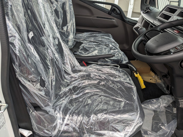 三菱ふそう キャンター 小型 コンテナ専用車 2RG-FBAV0(92455) 29枚目