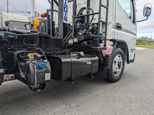 三菱ふそう キャンター 小型 コンテナ専用車 2RG-FBAV0(92456) 13枚目