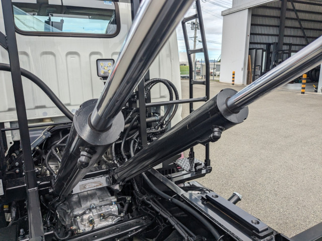 三菱ふそう キャンター 小型 コンテナ専用車 2RG-FBAV0(92456) 18枚目
