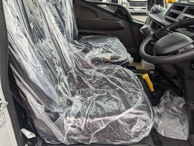 三菱ふそう キャンター 小型 コンテナ専用車 2RG-FBAV0(92456) 28枚目