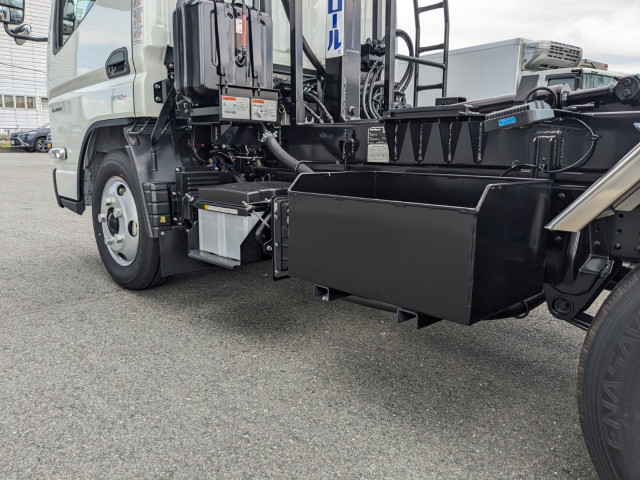 三菱ふそう キャンター 小型 コンテナ専用車 2RG-FBAV0(92458) 11枚目