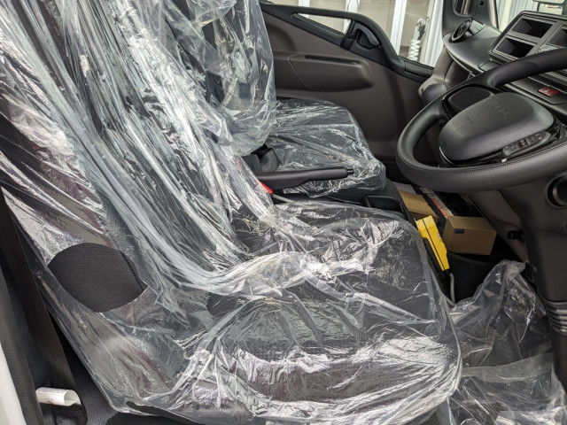 三菱ふそう キャンター 小型 コンテナ専用車 2RG-FBAV0(92458) 29枚目