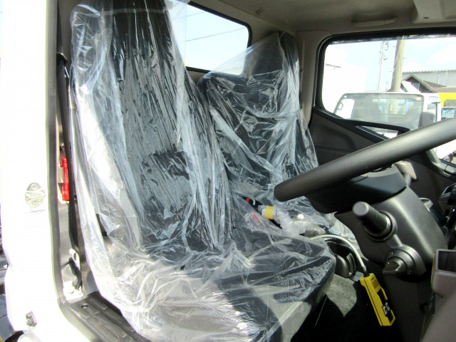 三菱ふそう キャンター 小型 コンテナ専用車 2RG-FBAV0(92459) 16枚目