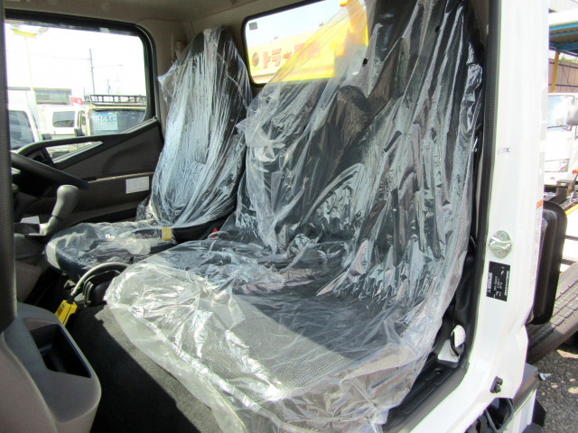三菱ふそう キャンター 小型 コンテナ専用車 2RG-FBAV0(92459) 17枚目