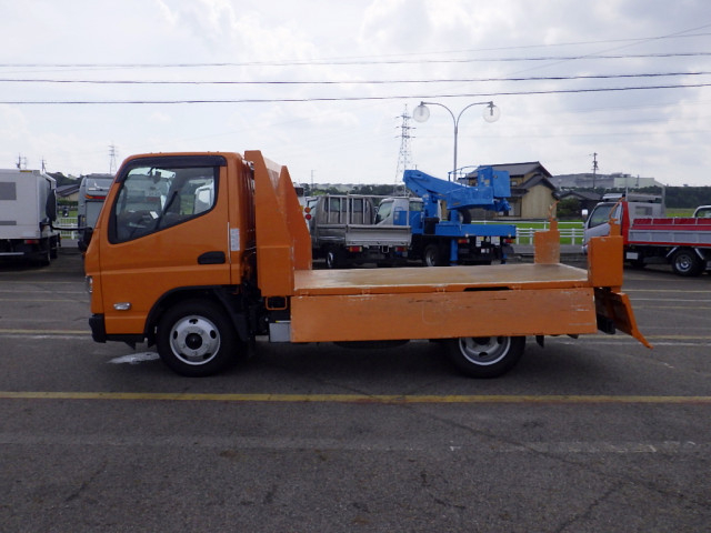三菱ふそう キャンター 小型 土砂ダンプ 2RG-FBA60(92460) 8枚目
