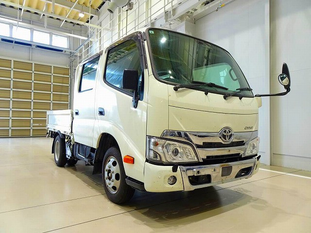 トヨタ ダイナ 小型 Wキャブ 2DG-GDY281(92461) 2枚目