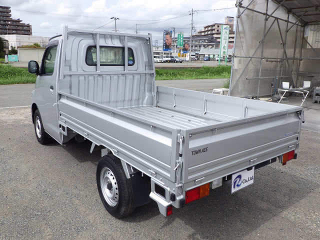 トヨタ タウンエース 小型 平ボディ 5BF-S403U(92468) 23枚目