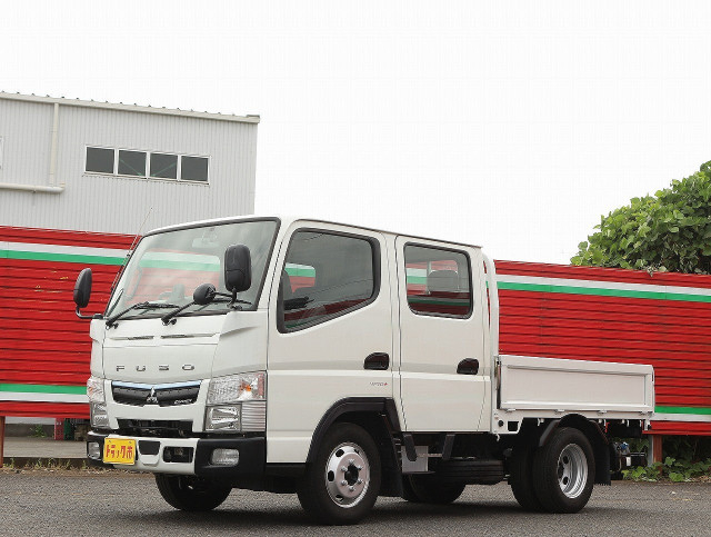 三菱ふそう キャンター 小型 Wキャブ 2TG-FBA00(92470) 1枚目