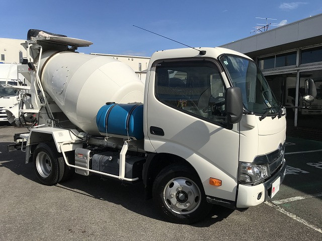 日野 デュトロ 小型 ミキサー車 2PG-XZU600E(92471) 3枚目