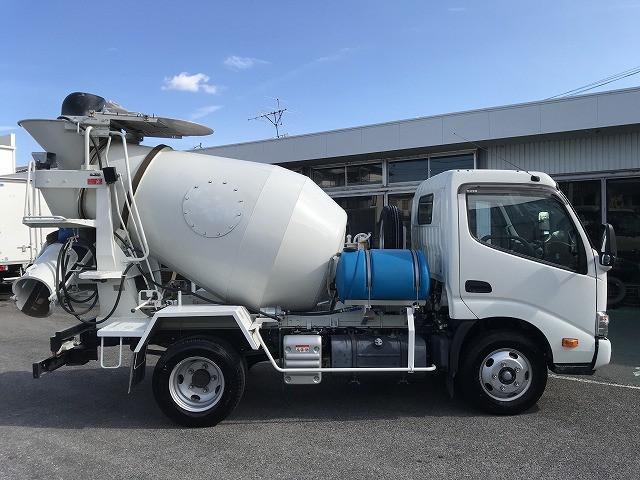 日野 デュトロ 小型 ミキサー車 2PG-XZU600E(92471) 5枚目