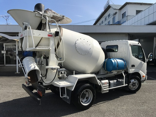 日野 デュトロ 小型 ミキサー車 2PG-XZU600E(92471) 8枚目