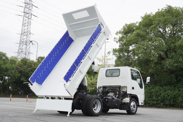いすゞ エルフ 小型 土砂ダンプ TPG-NJR85AD(92482) 2枚目