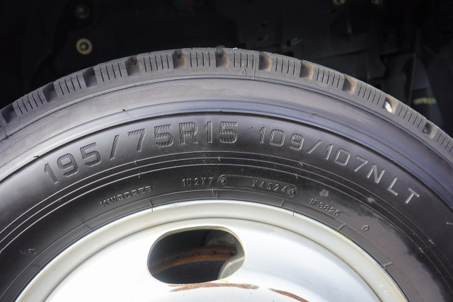 いすゞ エルフ 小型 平ボディ TPG-NJR85A(92480) 39枚目