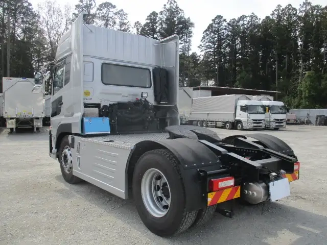 日産自動車 クオン 大型 トラクタ 2RG-GK5DAB(108643) 7枚目