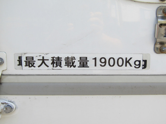 いすゞ エルフ 小型 冷凍冷蔵バン TRG-NLR85AN(92528) 16枚目