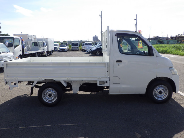 トヨタ ライトエース 小型 平ボディ DBF-S402U(92539) 37枚目