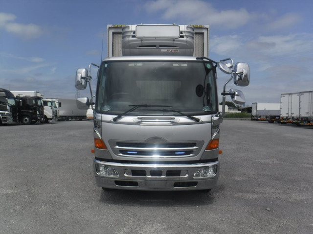 日野 レンジャー 中型 冷凍冷蔵バン TKG-FD7JLAA(92554) 3枚目