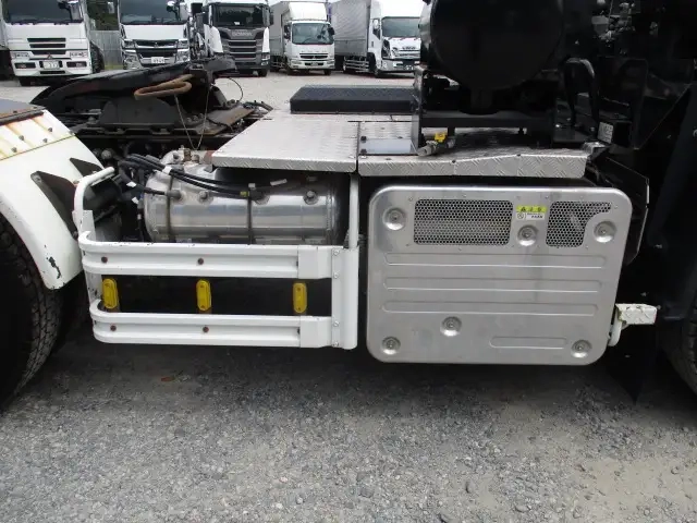 いすゞ ギガ 小型 トラクタ（シングル） 2PG-EXD52CD(92603) 26枚目