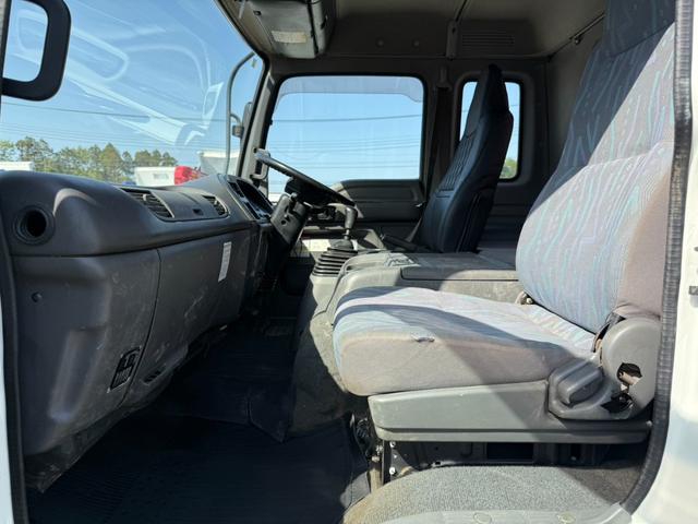 いすゞ フォワード 中型 車載専用車 *********(92607) 42枚目