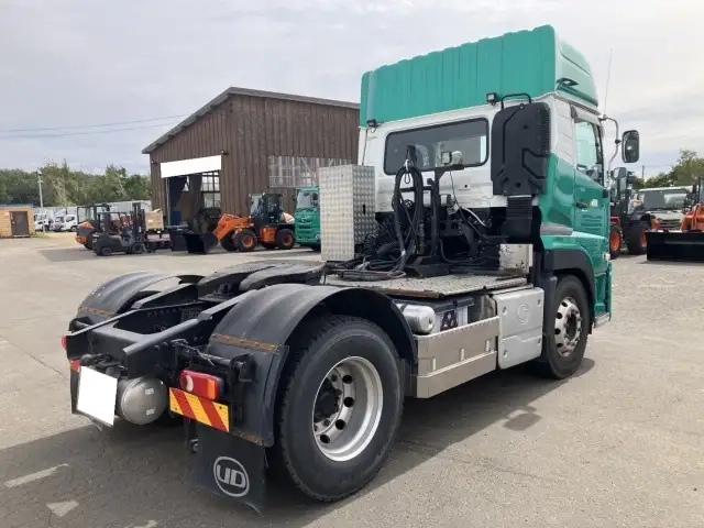 日産自動車 クオン 小型 トラクタ（シングル） 2PG-GK5AAB(92626) 5枚目