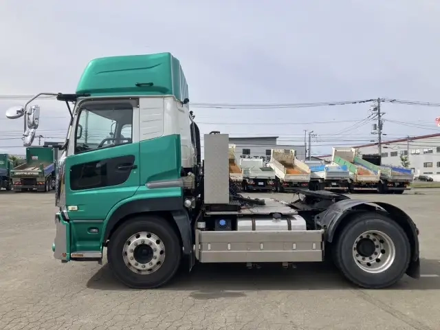 日産自動車 クオン 小型 トラクタ（シングル） 2PG-GK5AAB(92626) 8枚目