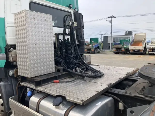 日産自動車 クオン 小型 トラクタ（シングル） 2PG-GK5AAB(92626) 9枚目